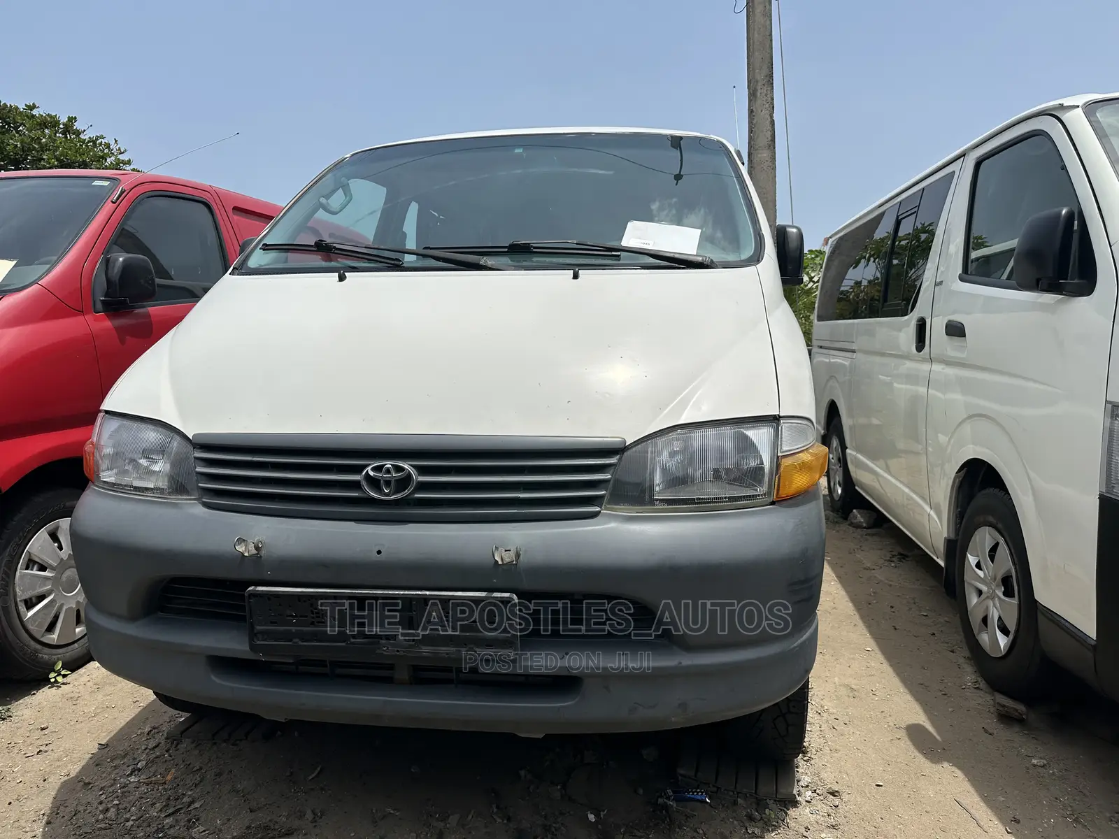 Toyota HiAce 2006 White