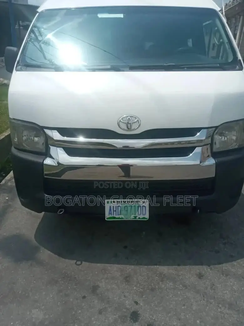 Toyota Hummer Bus for Rent