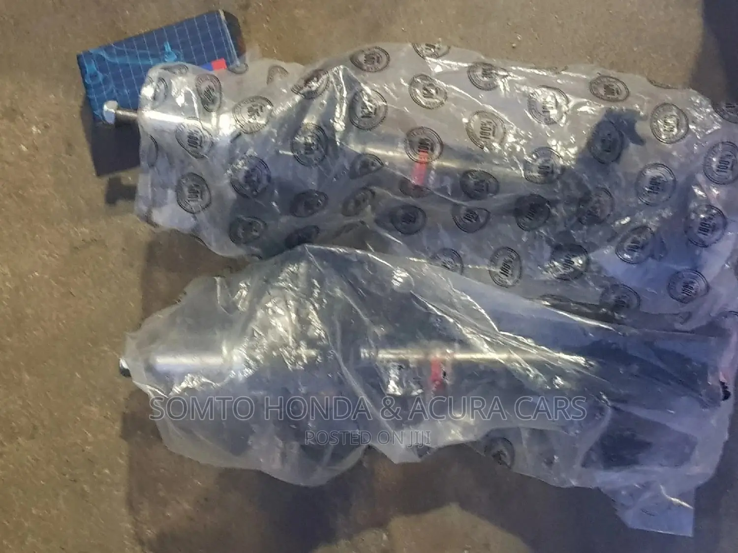 Front Shock for Honda CRV 2007-2012