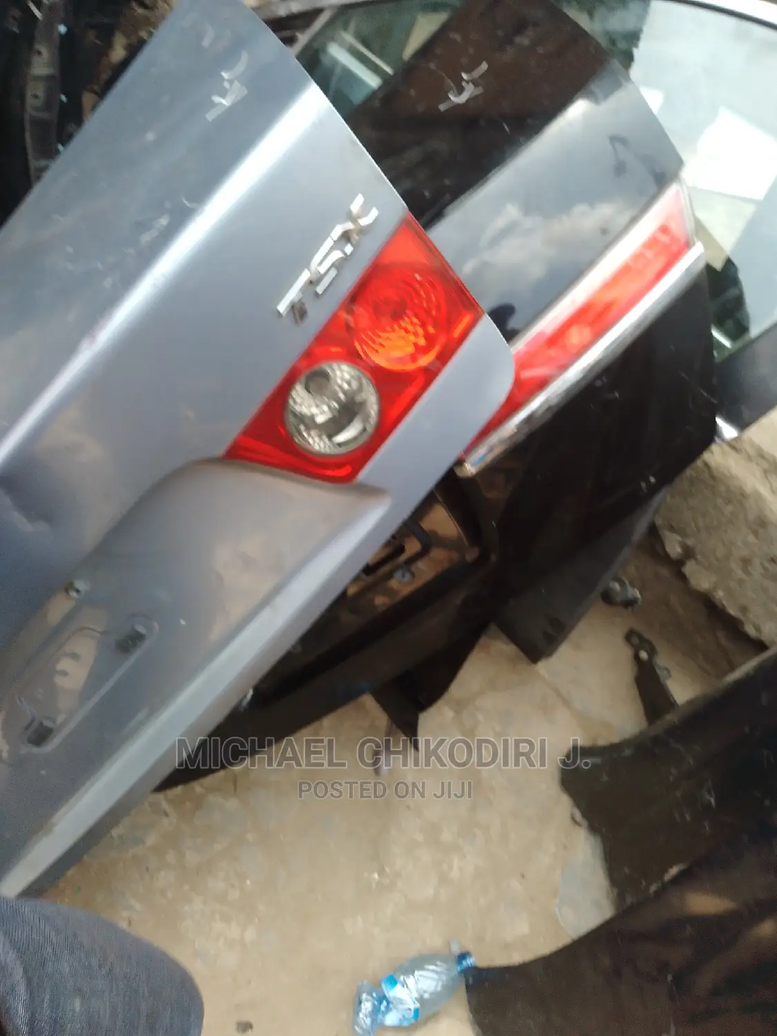 Tokunbo Booth for Acura-TSX
