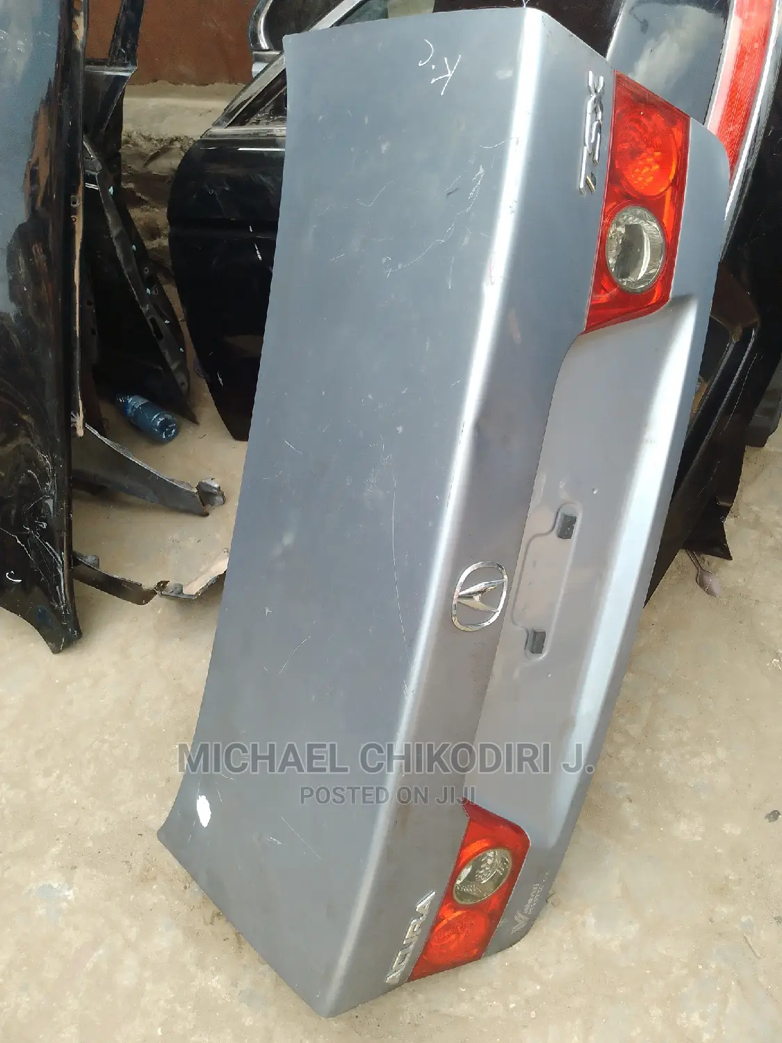 Tokunbo Booth for Acura-TSX
