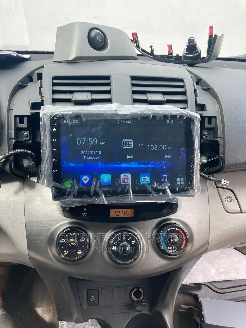 2007/2012 Rav4 Car Stereo Android/Reverse Camera