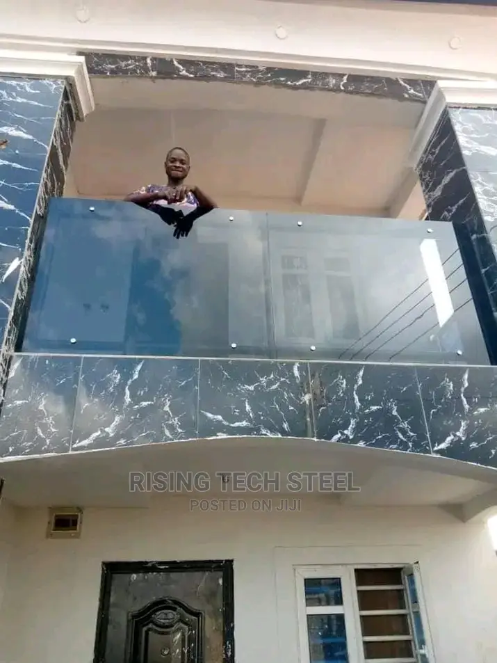 Glass Hand Railing Dark 10mm