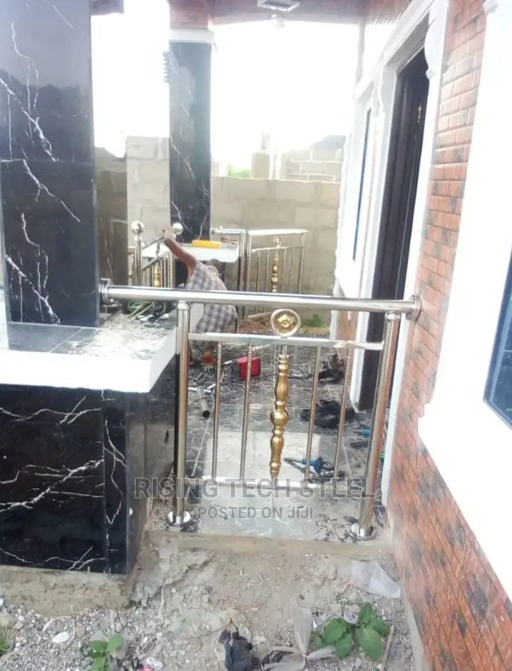 Stainless Handrail With King Cumbi