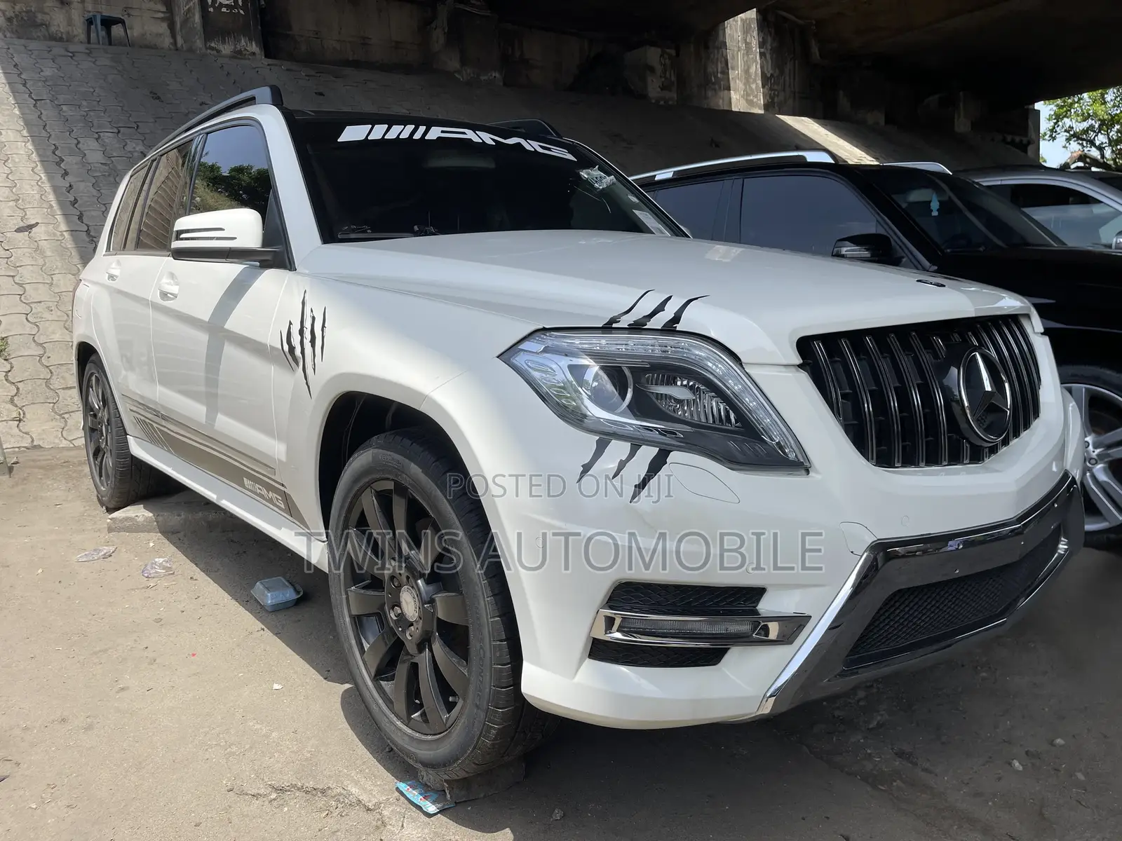 Mercedes-Benz GLK-Class 350 4MATIC 2012 White