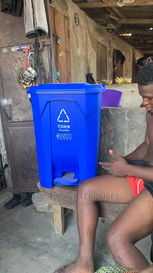 60 Liter Pedal Waste Bin