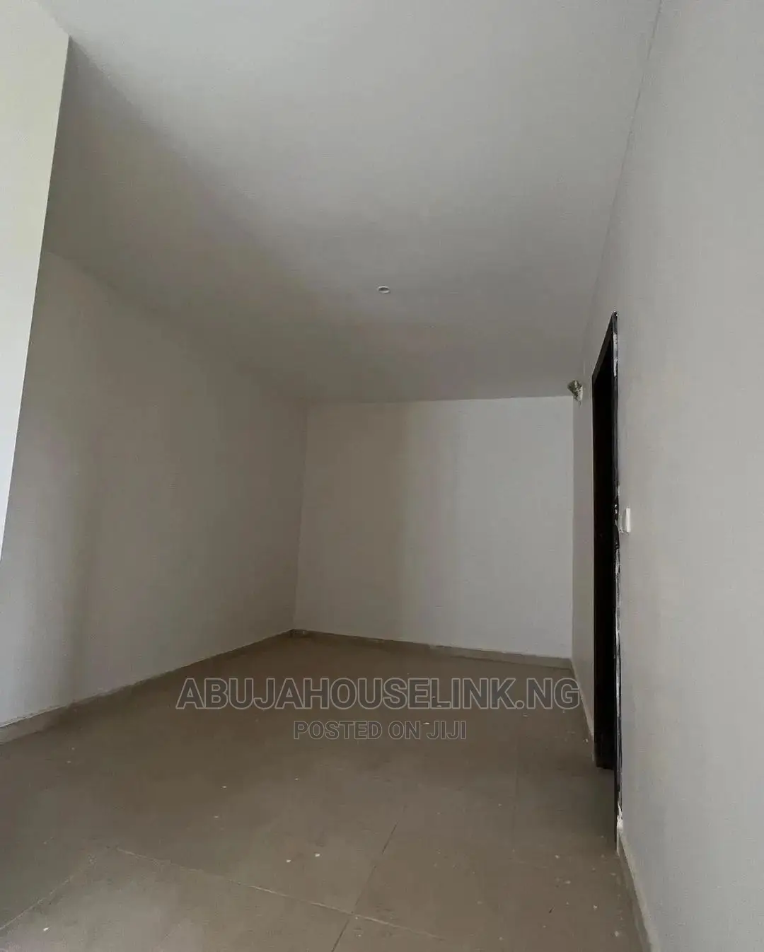 7bdrm Duplex in Bilaad Estate, Jabi for sale