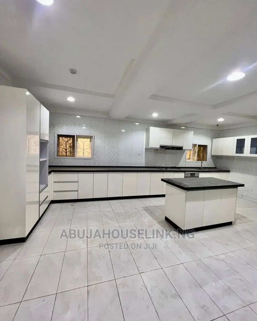 Furnished 6bdrm Duplex in Maitama Abuja for sale