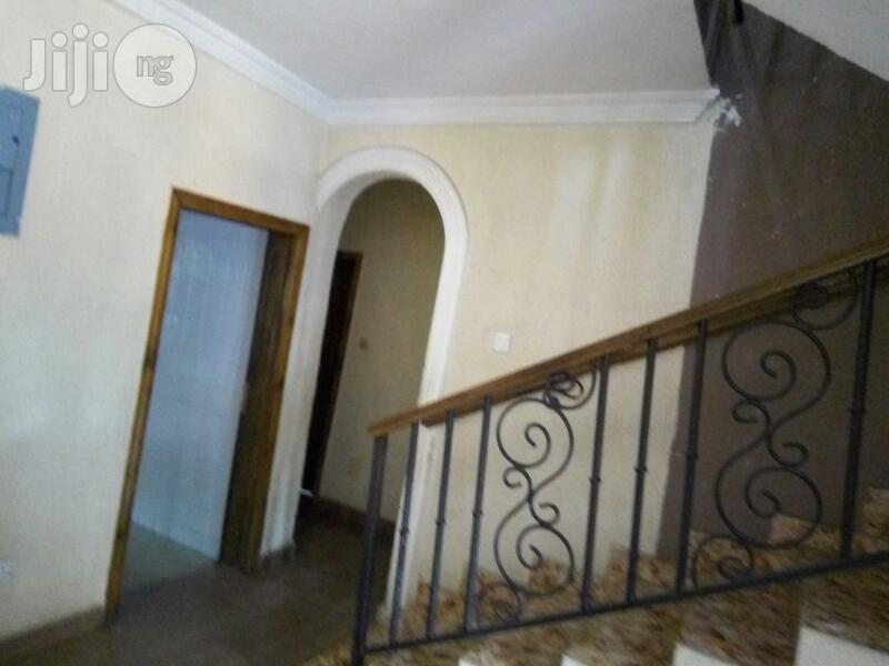 4bdrm Duplex in Amuwo-Odofin for sale