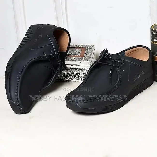 Clark Confirm Quality Shoe