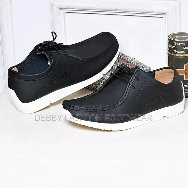 Clark Confirm Quality Shoe