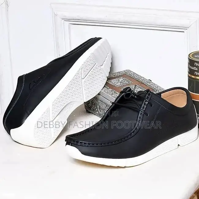 Clark Confirm Quality Shoe