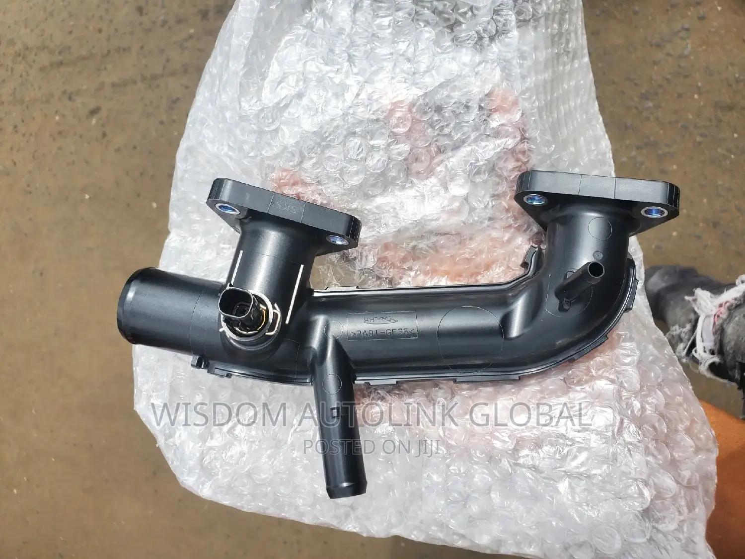 Water Bye Pass Channel for Toyota Highlander and Lexus Rx350