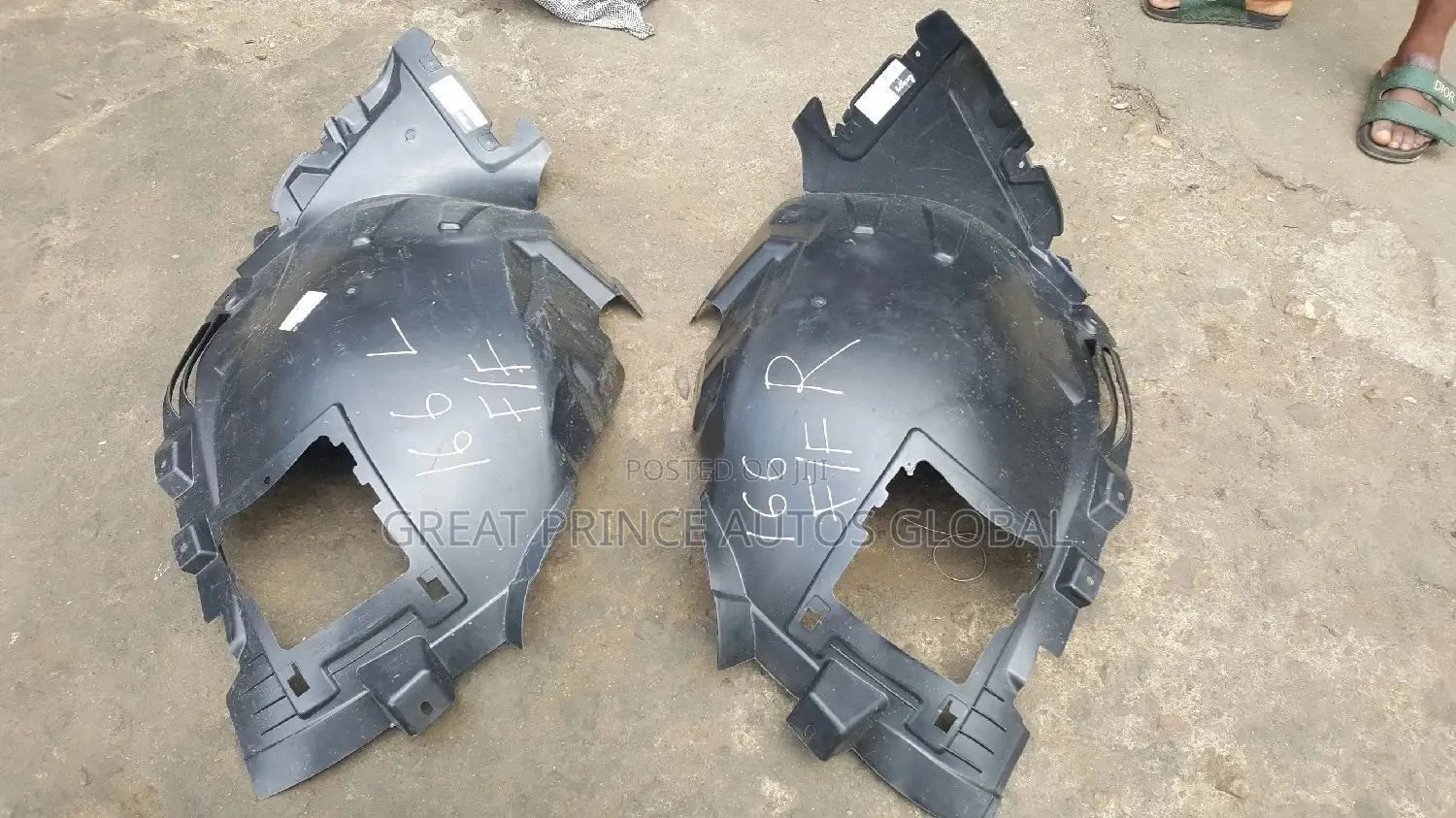 Front Front Under Tyre Sand Protector ML350 166/ GL 166