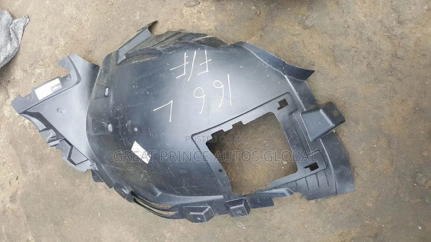 Front Front Under Tyre Sand Protector ML350 166/ GL 166