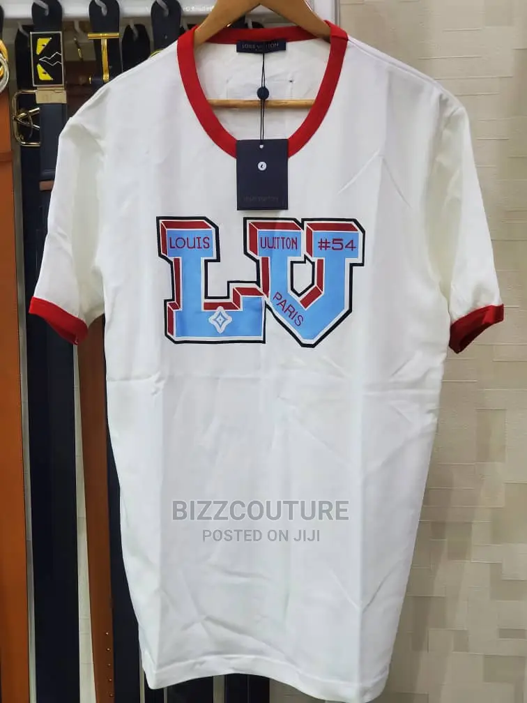 Original LOUIS VUITTON T-Shirts Available in Store