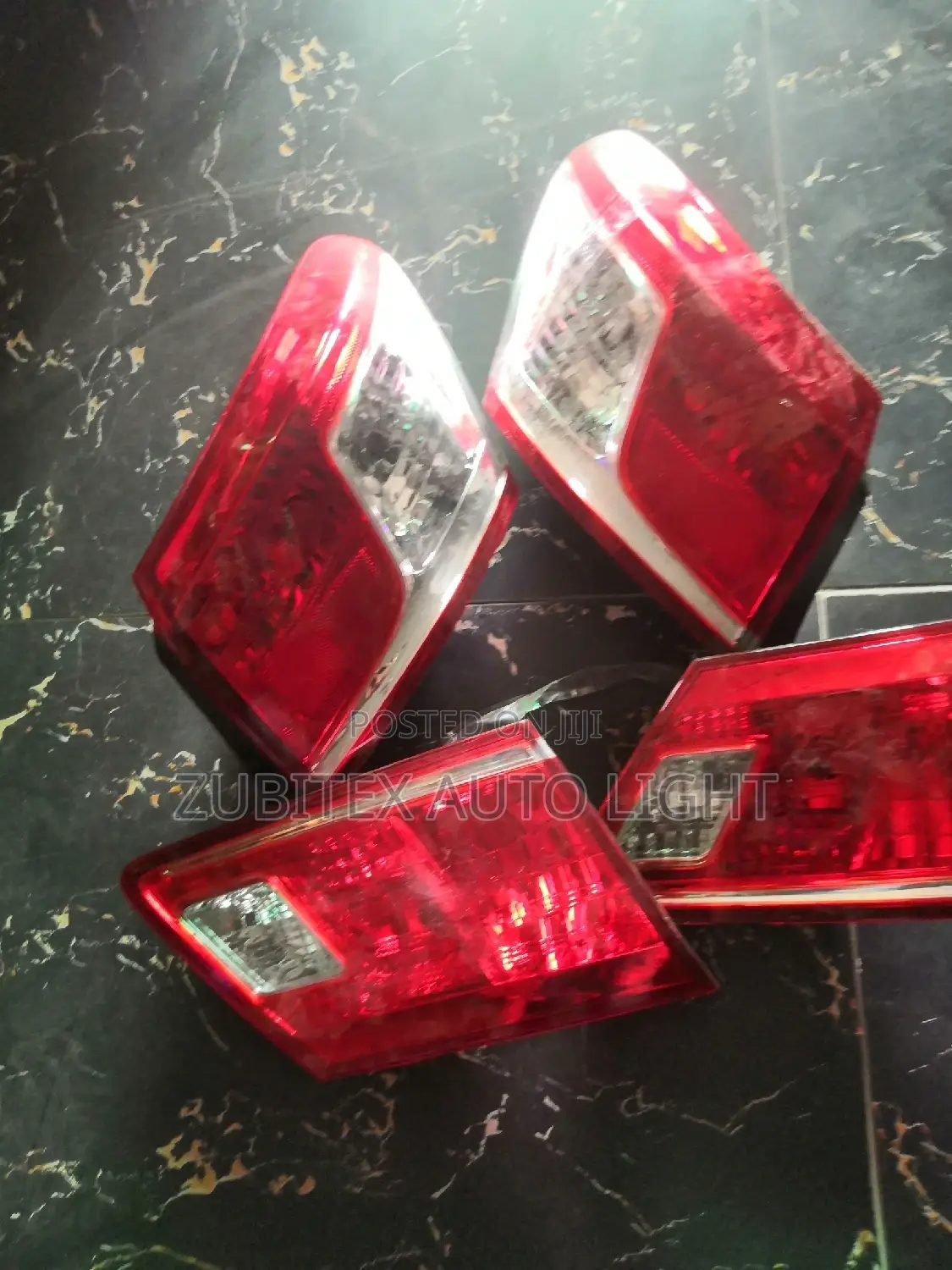 Complete Rearlight Es 350 2010