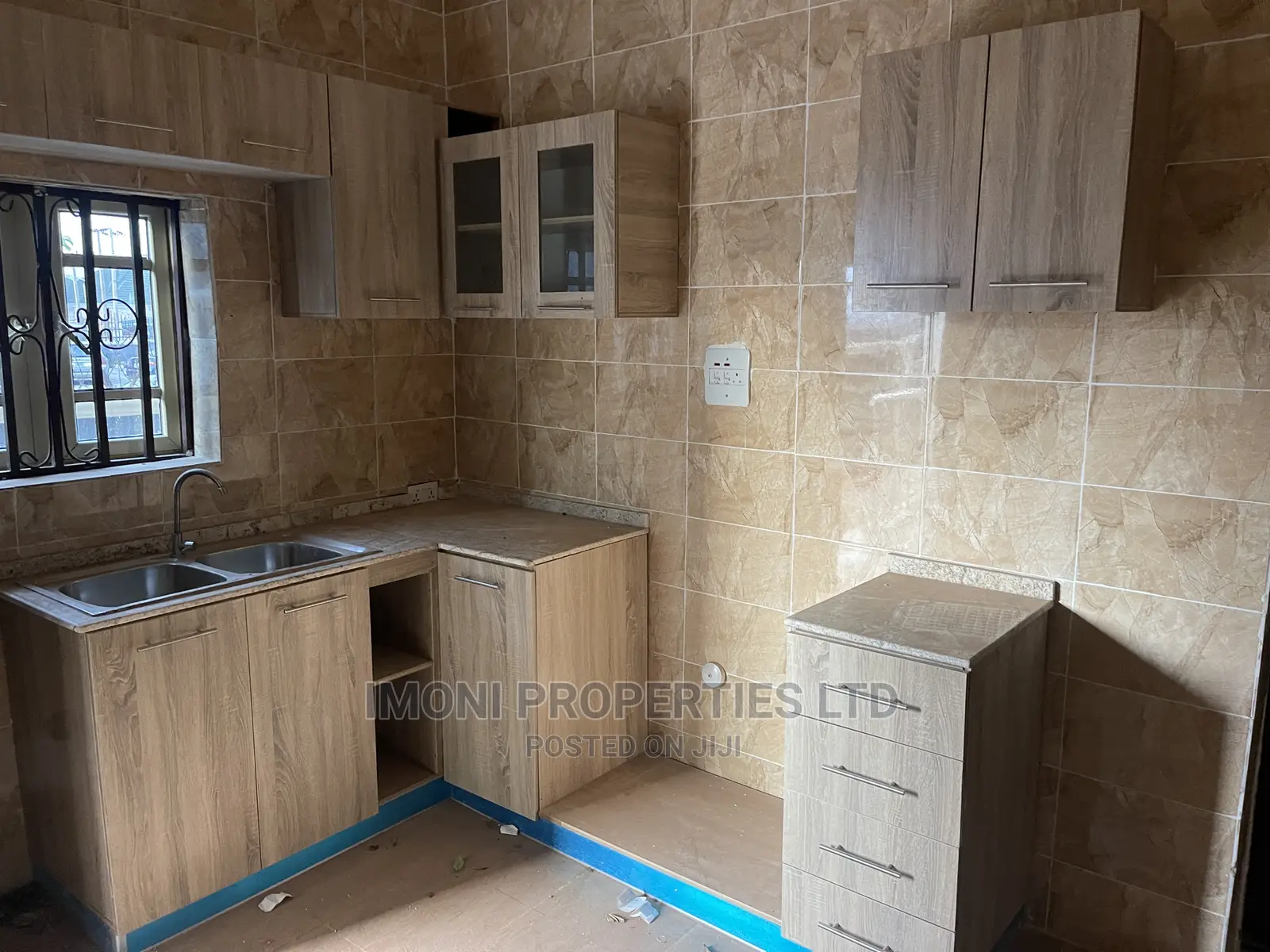 2bdrm Block of Flats in Fo1, Kubwa for rent