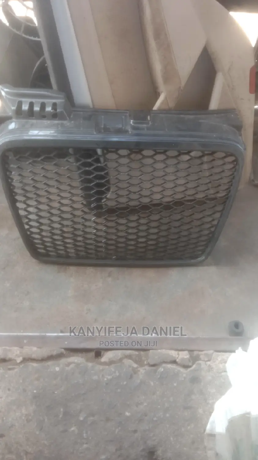 Audi A4 2007 Front Grill Sline