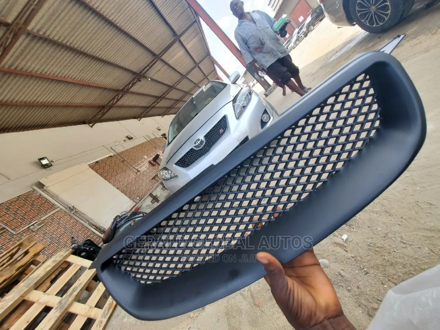 Front Grille Corolla 2003 - 2007 Sport