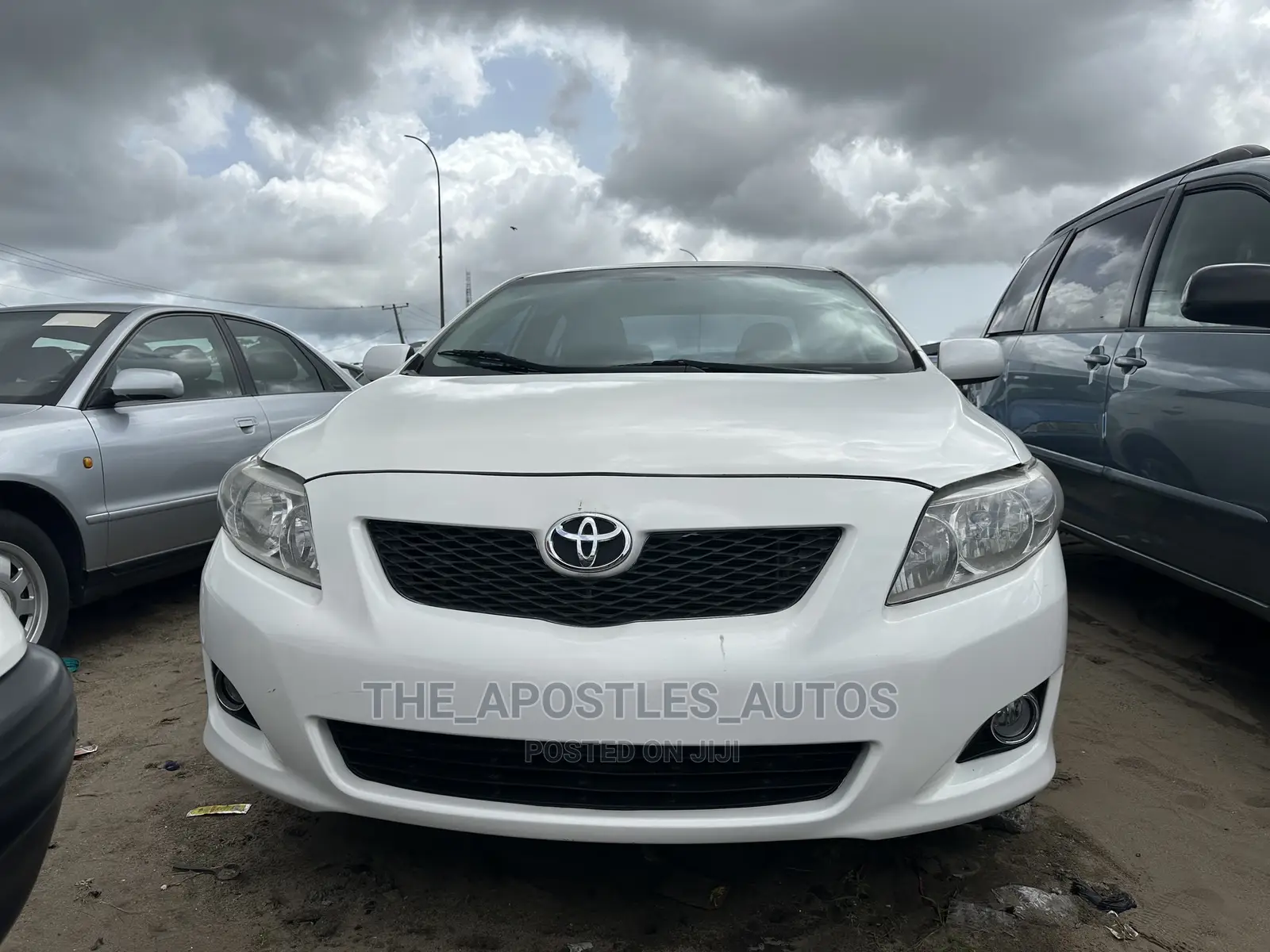 Toyota Corolla LE 4dr Sedan (1.8L 4cyl 4A) 2010 White