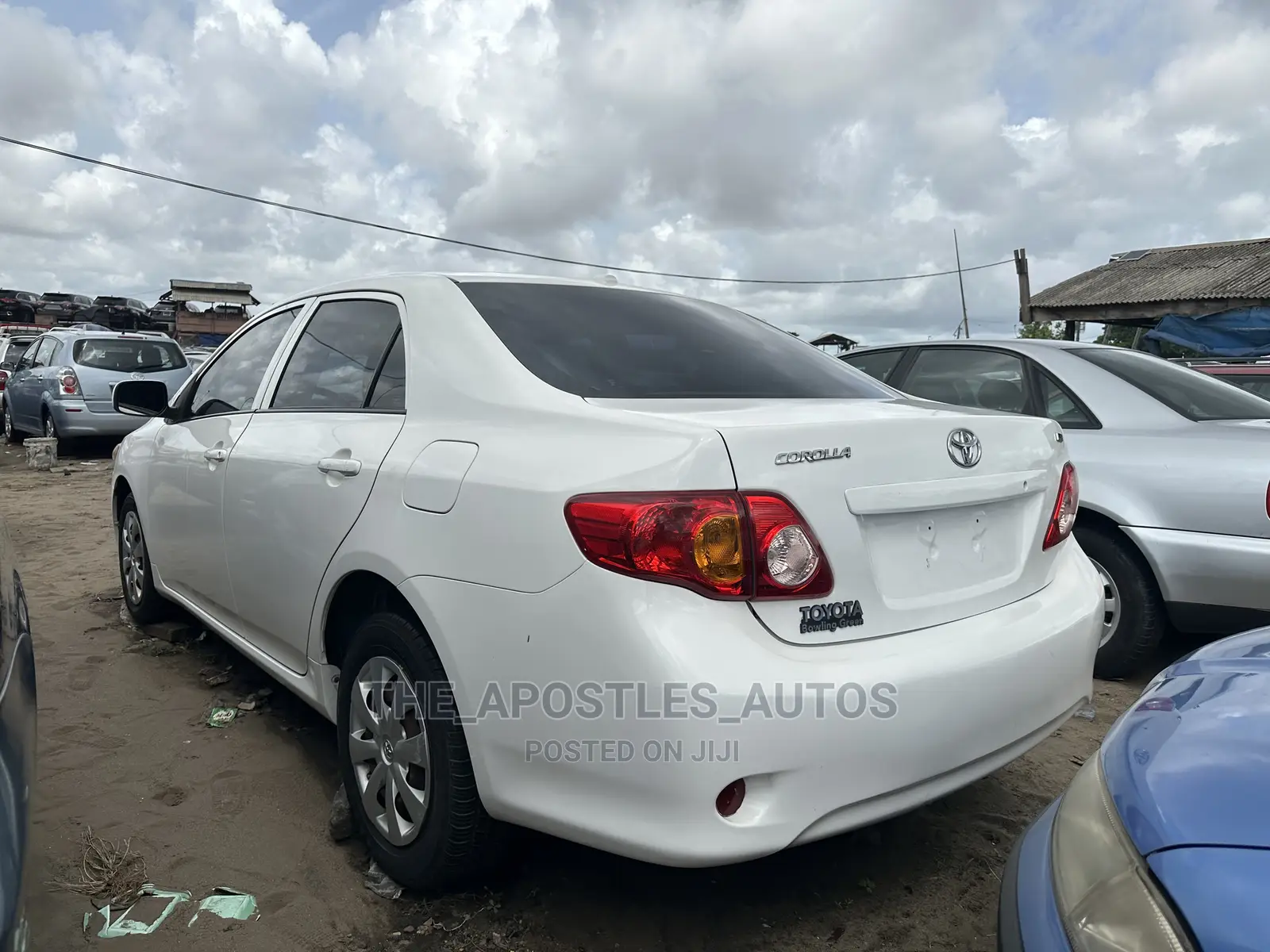 Toyota Corolla LE 4dr Sedan (1.8L 4cyl 4A) 2010 White