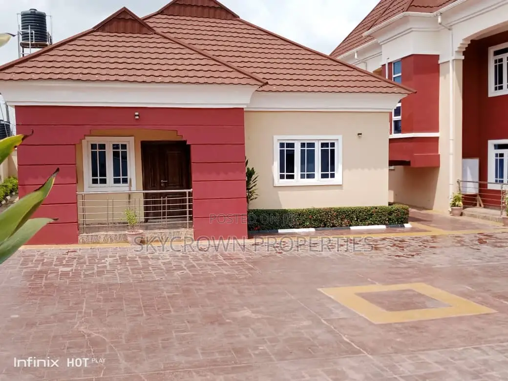 2bdrm Apartment in Hallelujah, Osogbo for rent