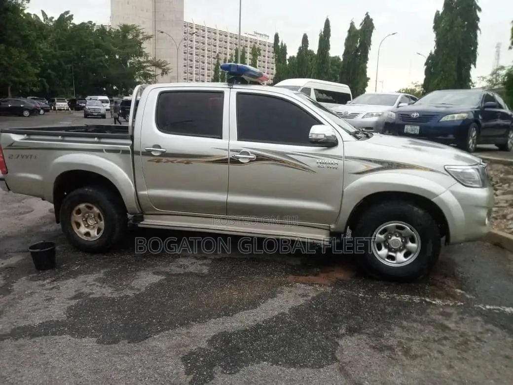 Hilux Hire Rental