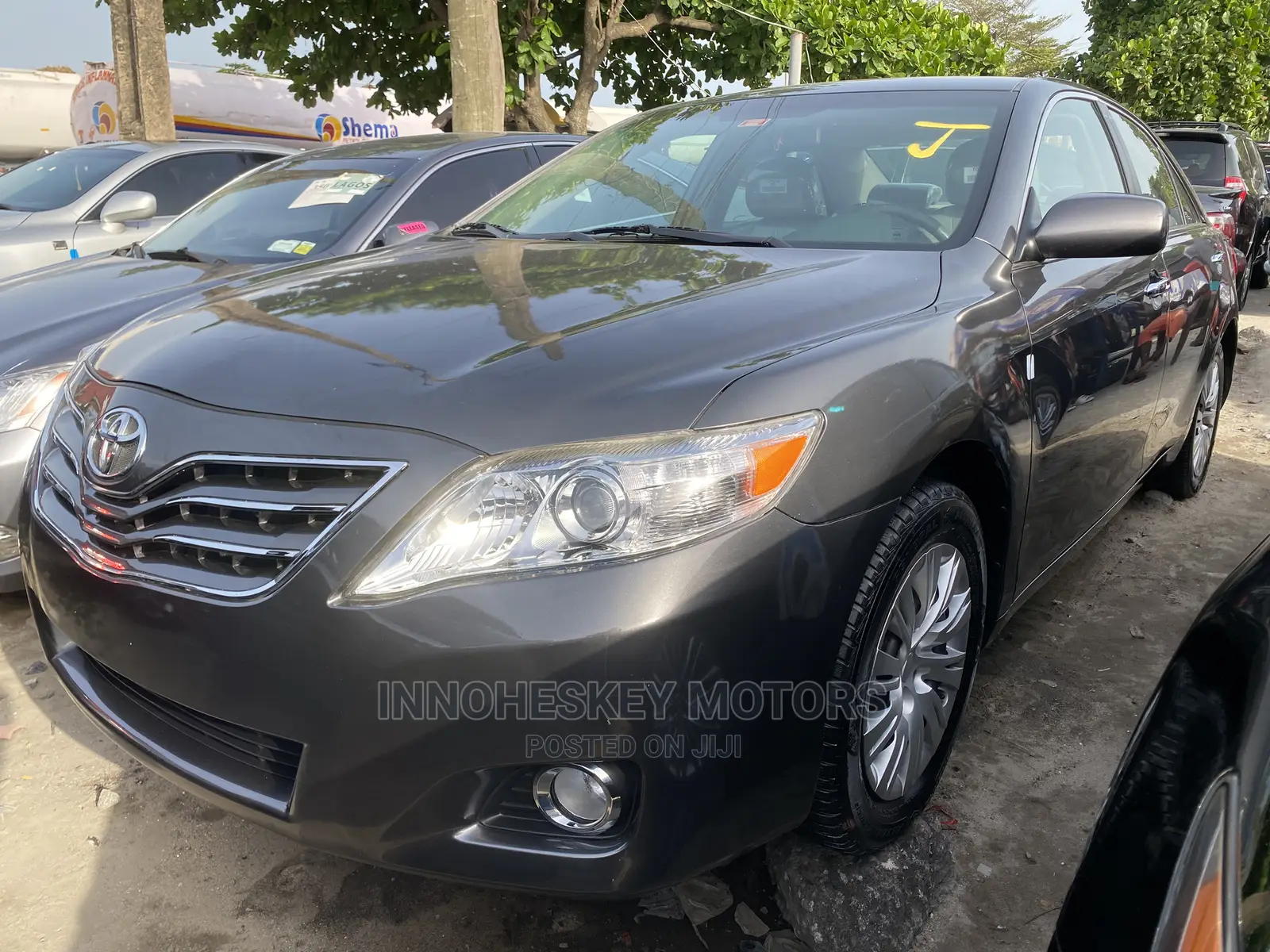 Toyota Camry 2009 Gray