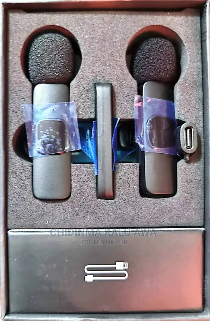 Wireless Microphone 2 in 1