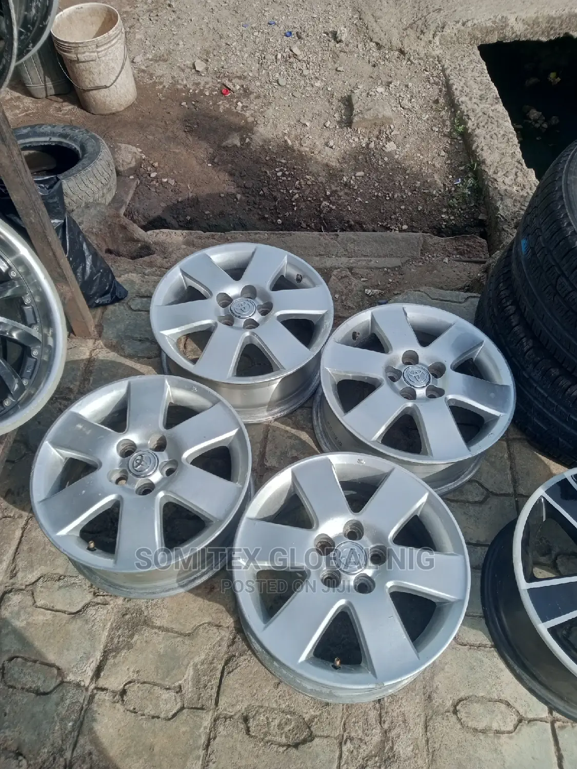 15inch Alloyed Rim Corolla S!