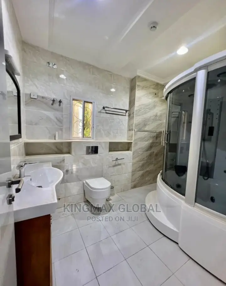 6bdrm Duplex in Maitama for sale