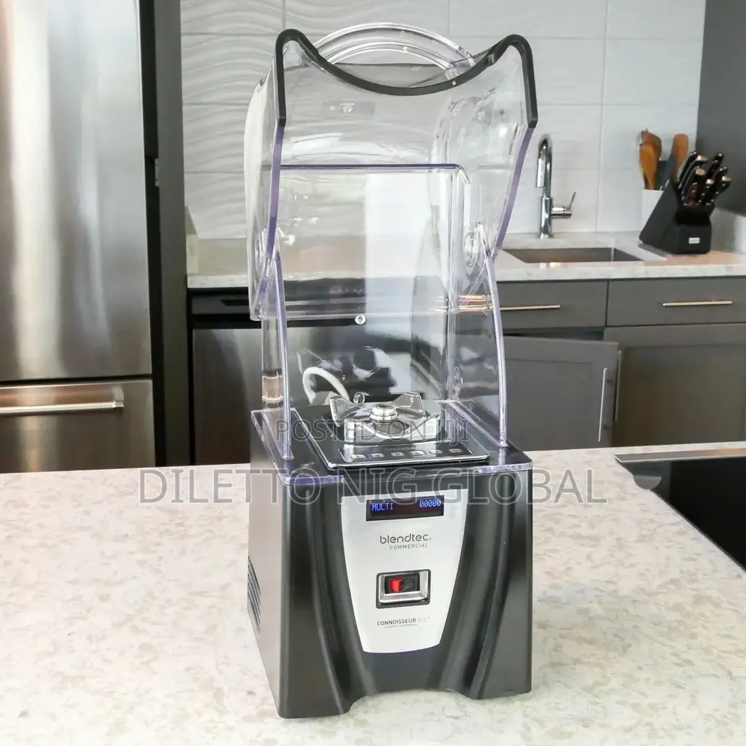 Blendtec Connoisseur 825 Q Series Blender Including 1 Jar