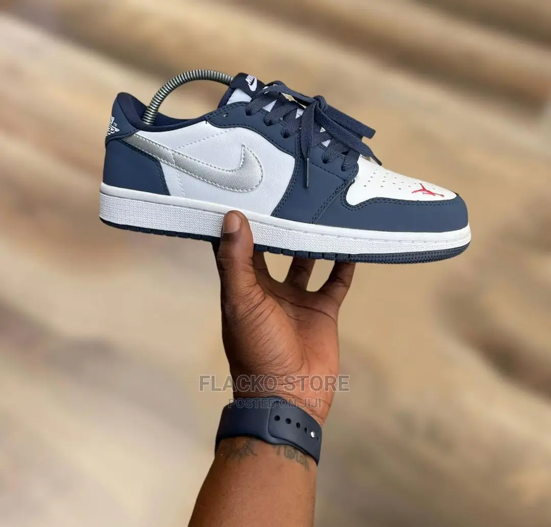 Original Nike Air Jordan 1 Low Eric Koston Sneakers