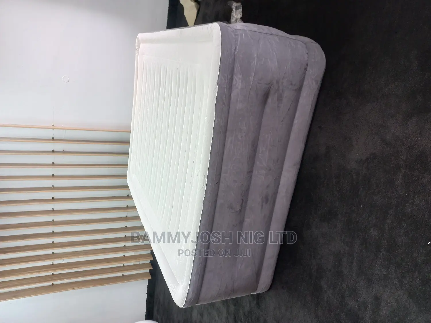 Intex Dura Beam Deluxe 5.5 X 6 X 22-Inches Height