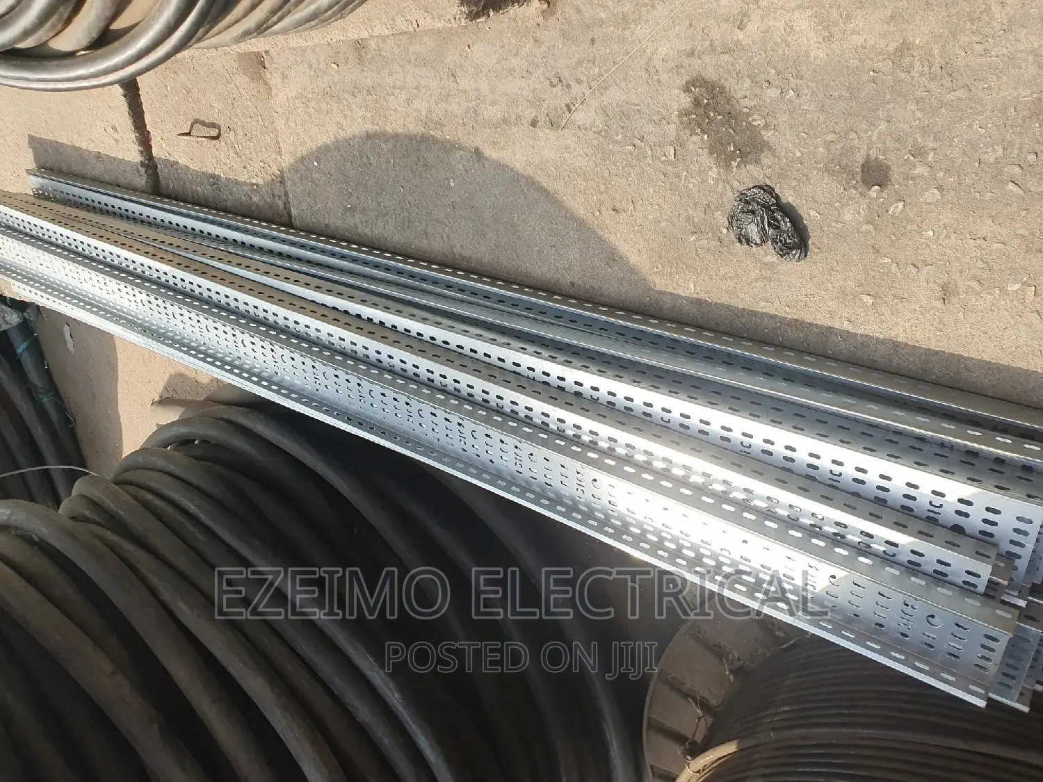 200mm Cable Trays