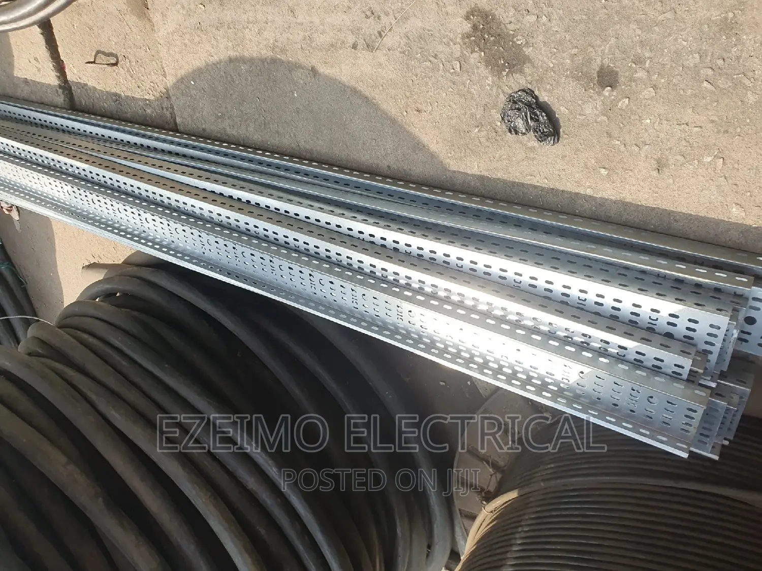200mm Cable Trays