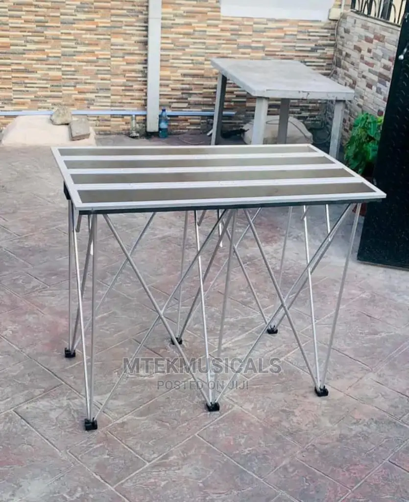 Dj Table Stand
