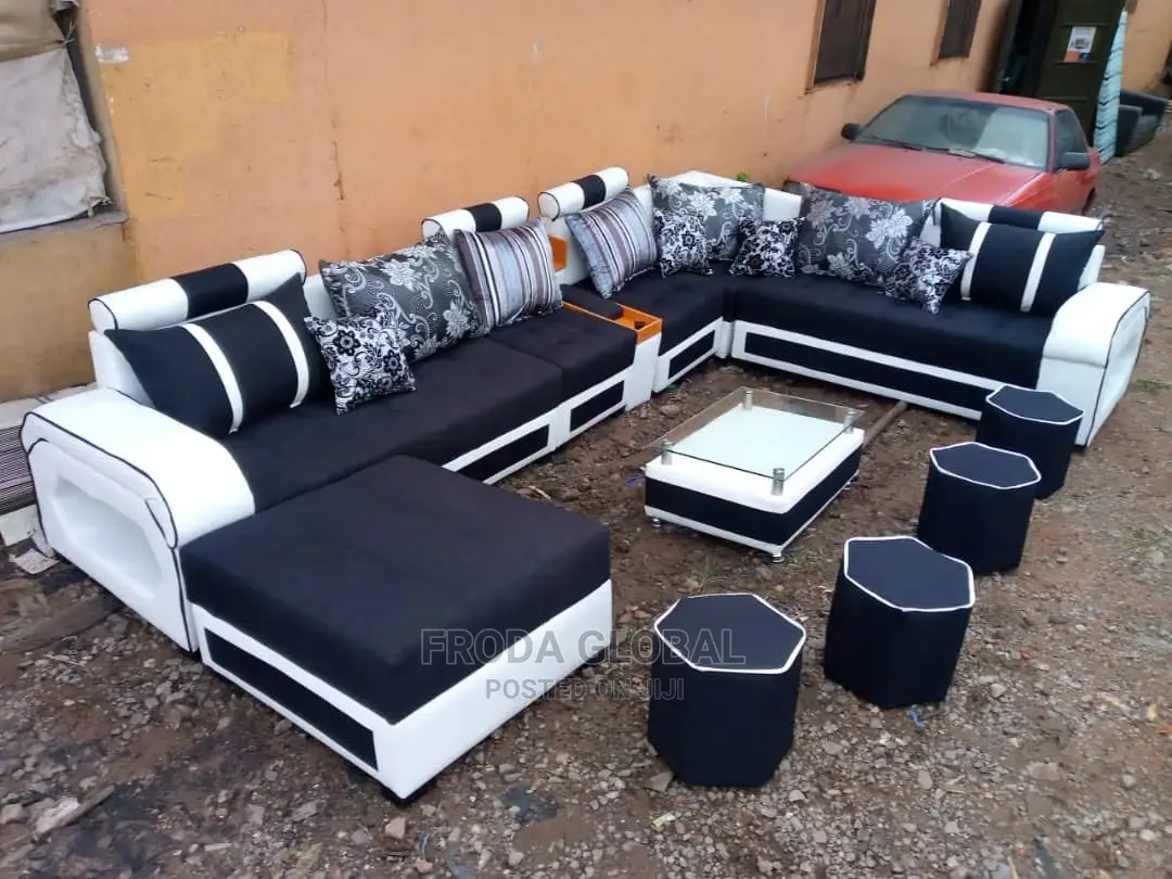 U-Shape Sofa Chairs With Table, Stools. Black/White Couch. Laj001