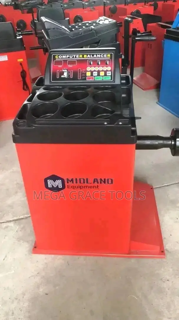 Wheel Balancer Machine