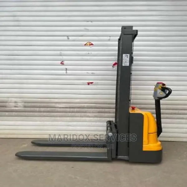Full Electric Stacker 2tons