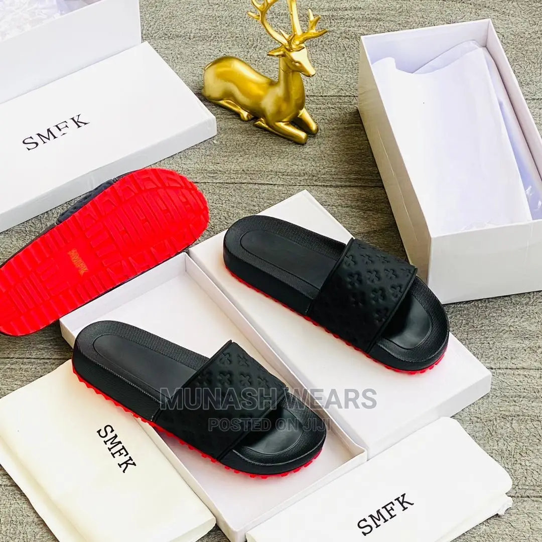 Men Luxury Slide