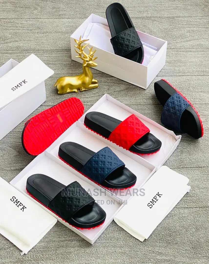 Men Luxury Slide