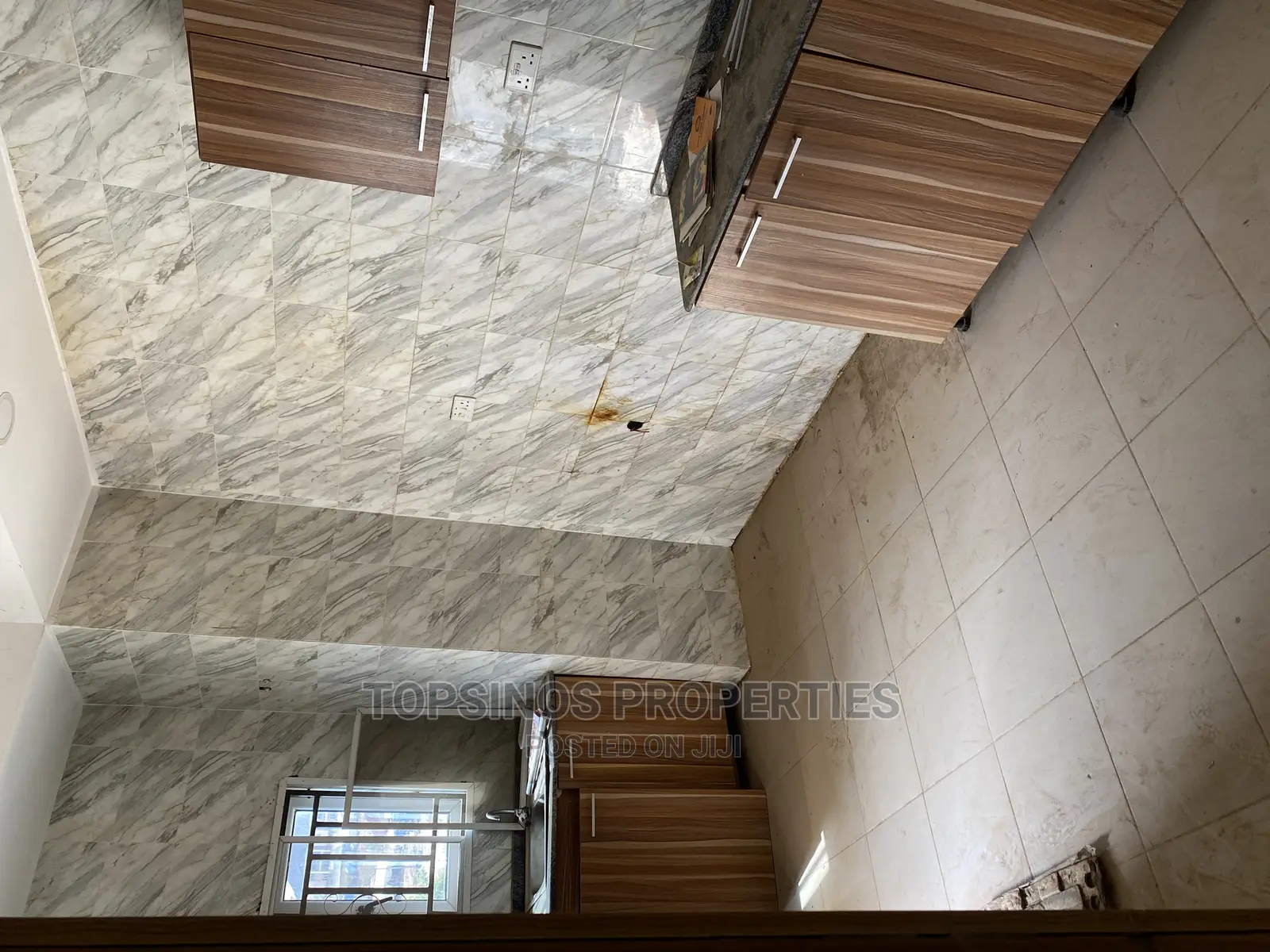 2bdrm Block of Flats in Dawaki for rent
