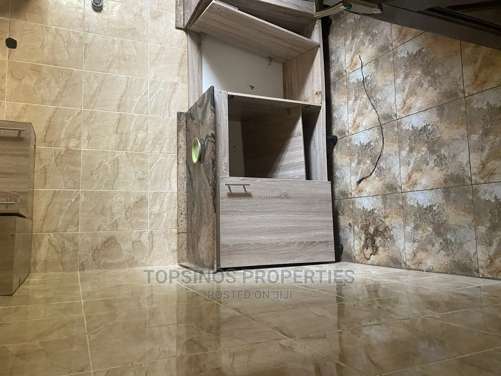 1bdrm Block of Flats in Dawaki for rent