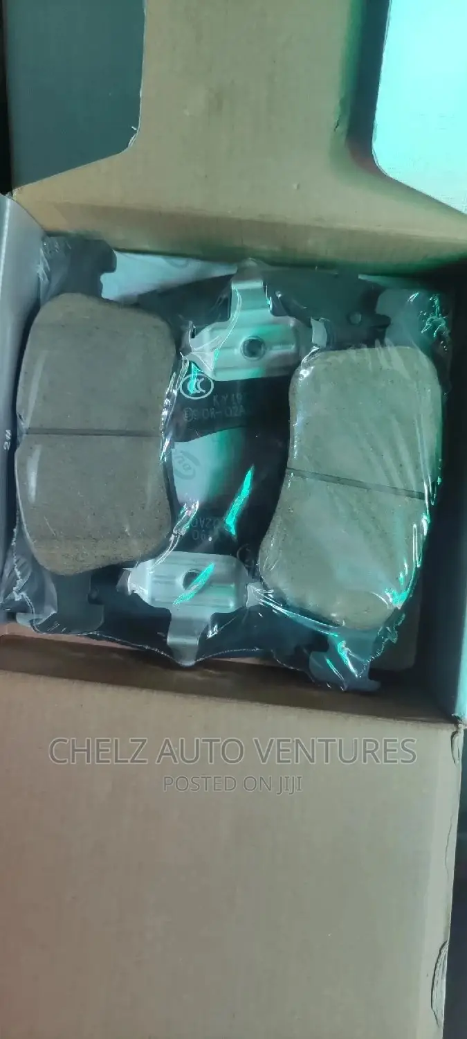 Front and Back Brake Pad 2018 Honda Accord