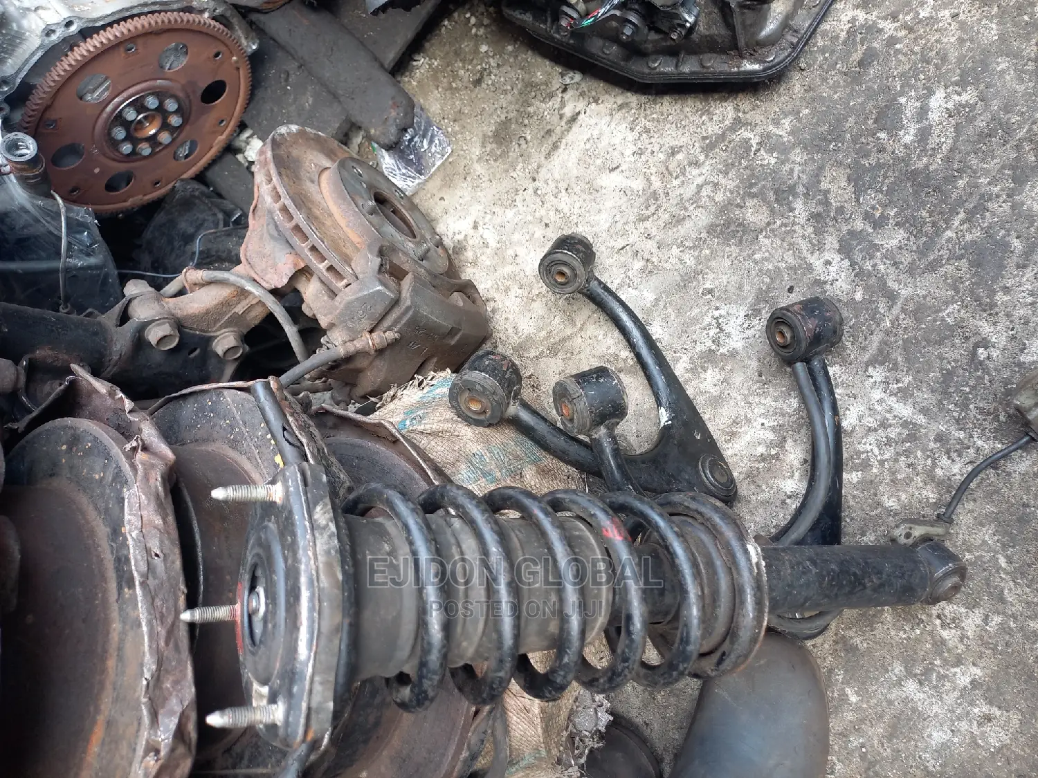 Front Shock Lexus IS200