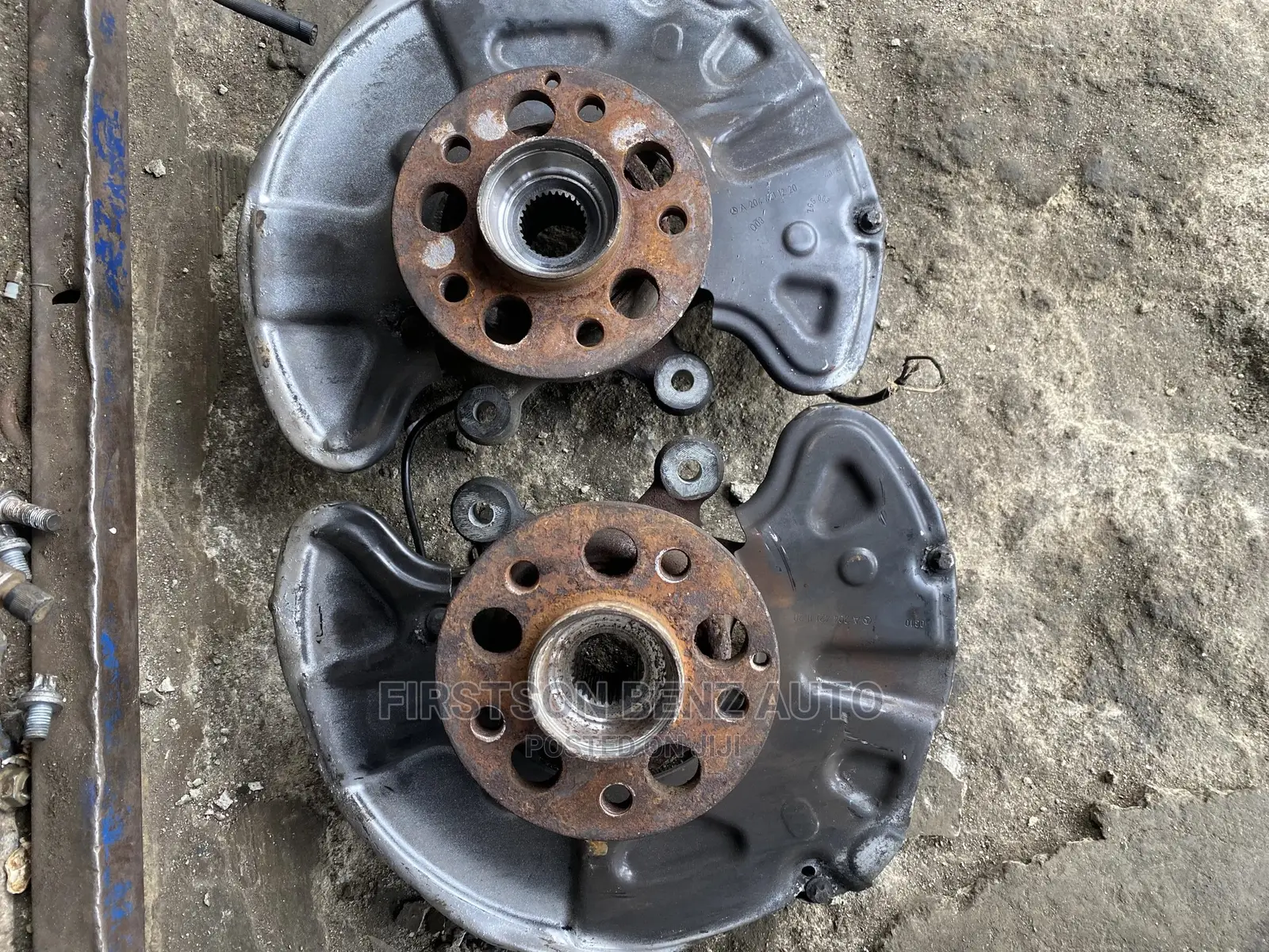 Mercedes Benz C300 W204 Hub