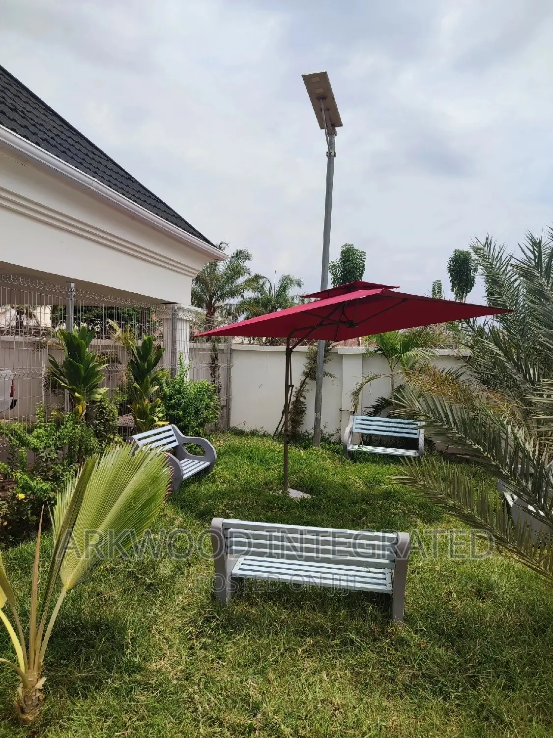 Garden/Swimming Poll Umbrella