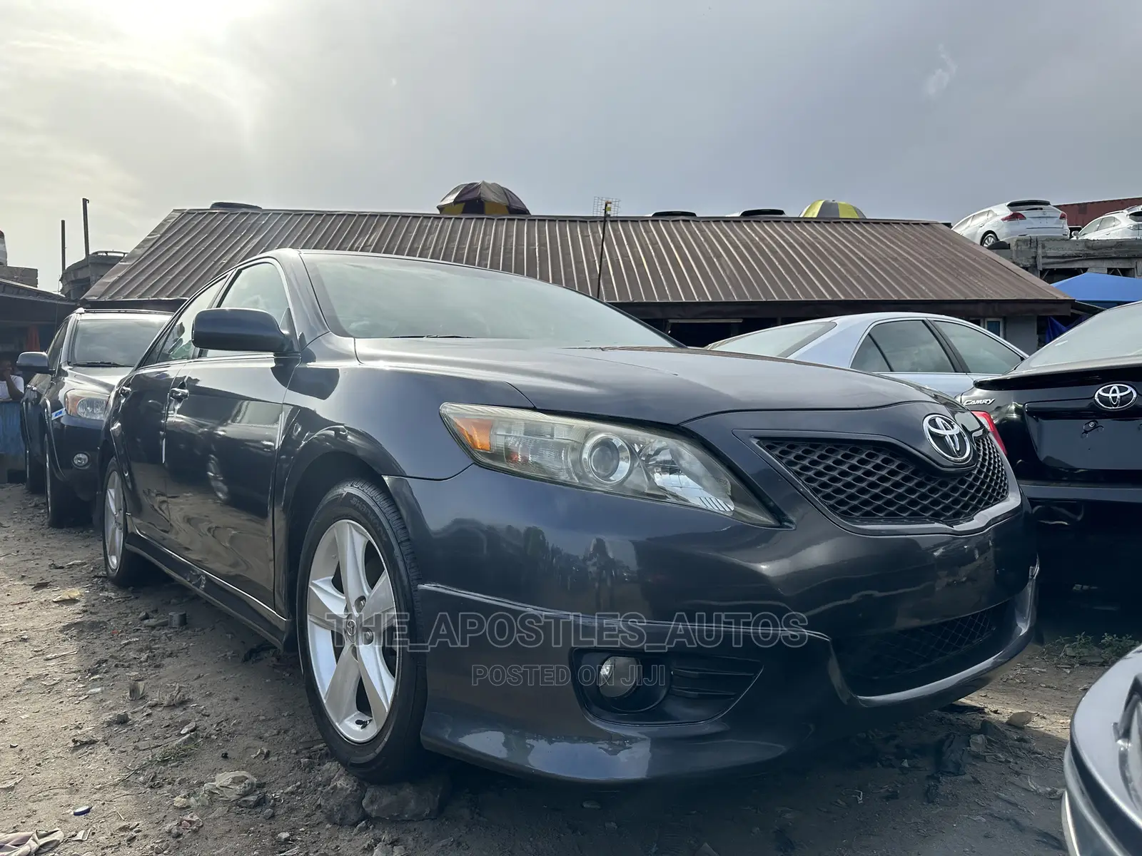 Toyota Camry 2011 Gray